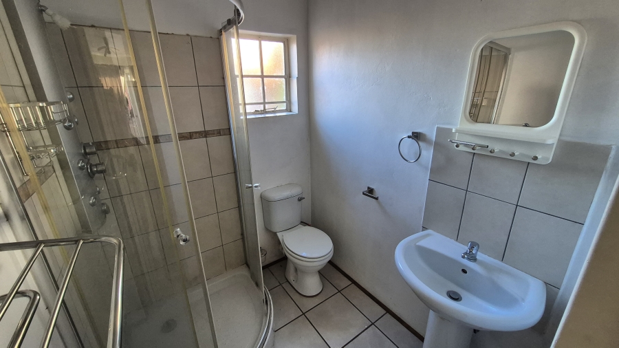 3 Bedroom Property for Sale in Naudeville Free State
